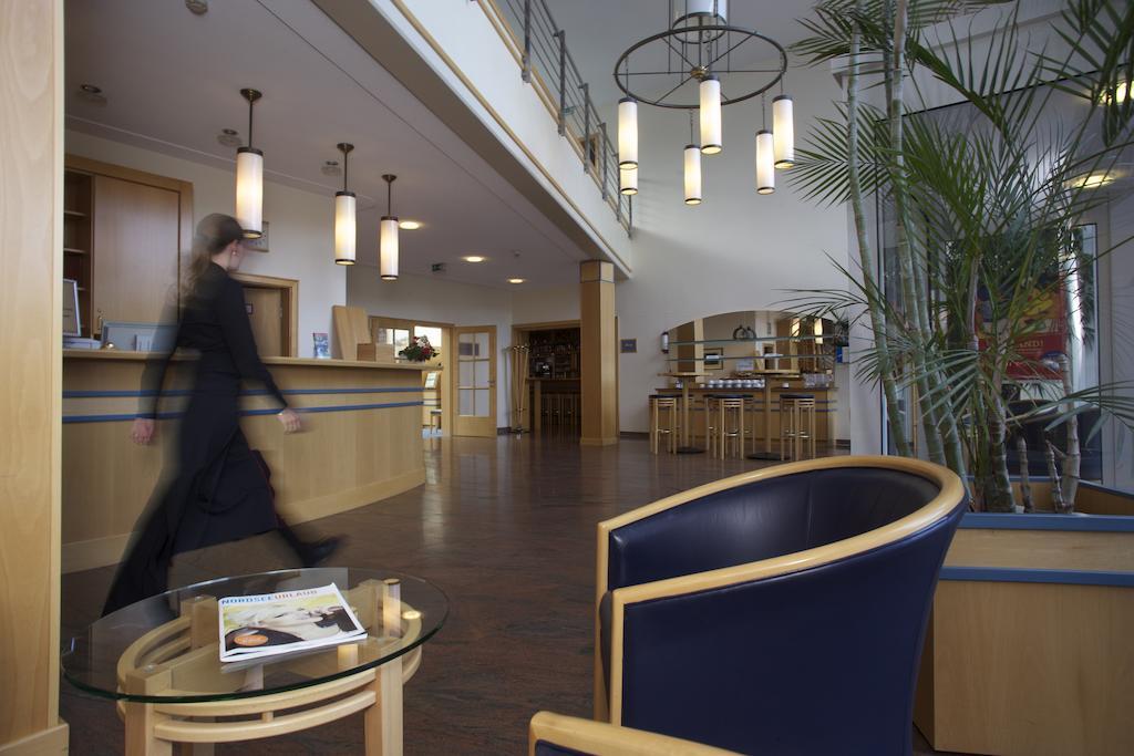 Seminarhotel Aurich Exterior photo